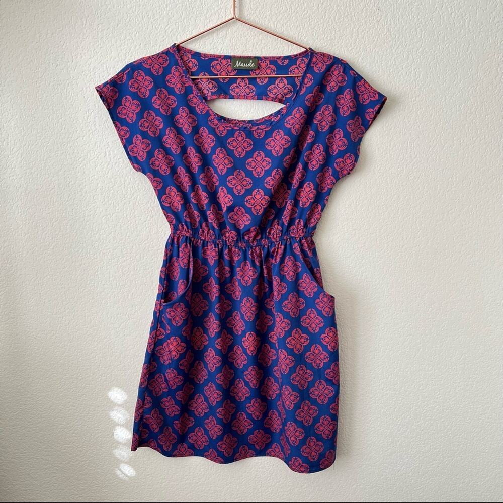 Maude Blue Red Filigree Print Back Keyhole Dress Pockets